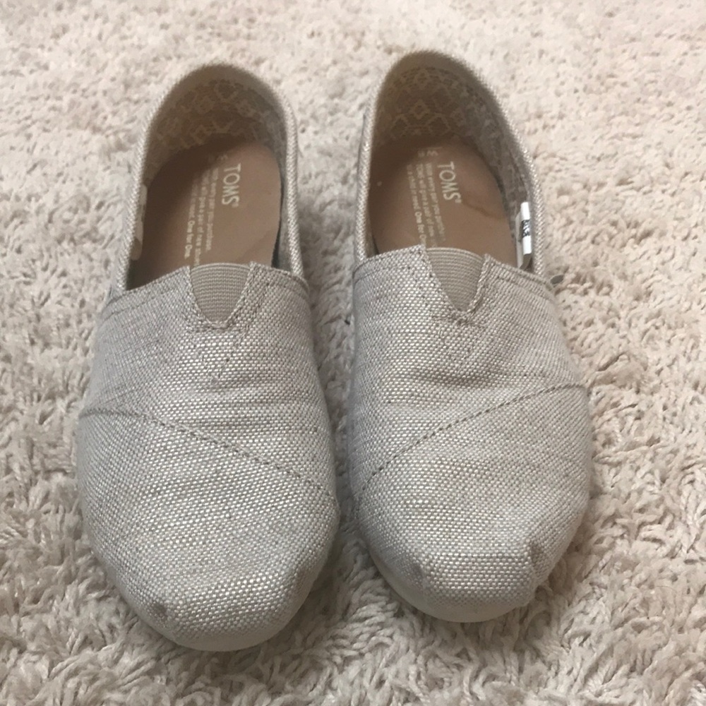 Burlap metallic toms